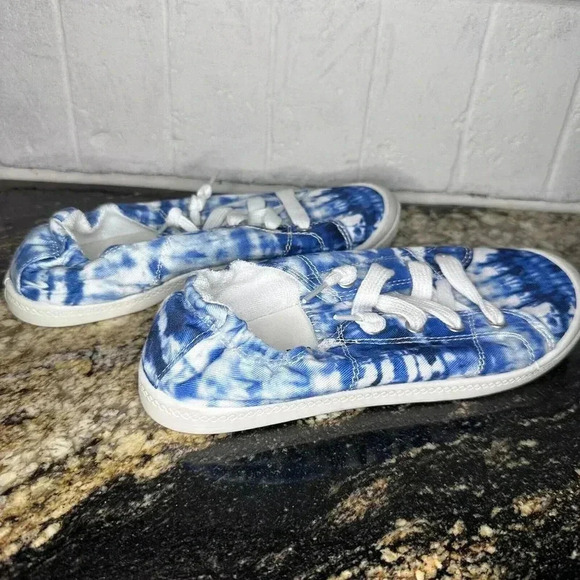 Time And Tru - Blue & White Tye Dye Woman's Shoes Size 7, NEW without Tags! - Picture 5 of 8